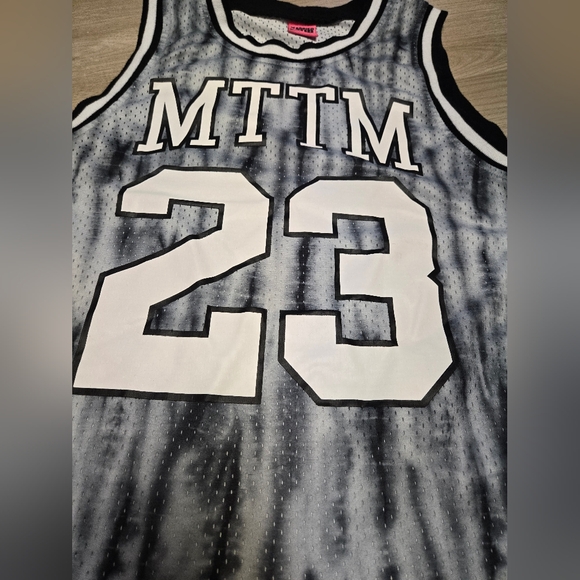 Married To The Mob Tye Dye Jersey - Picture 3 of 9